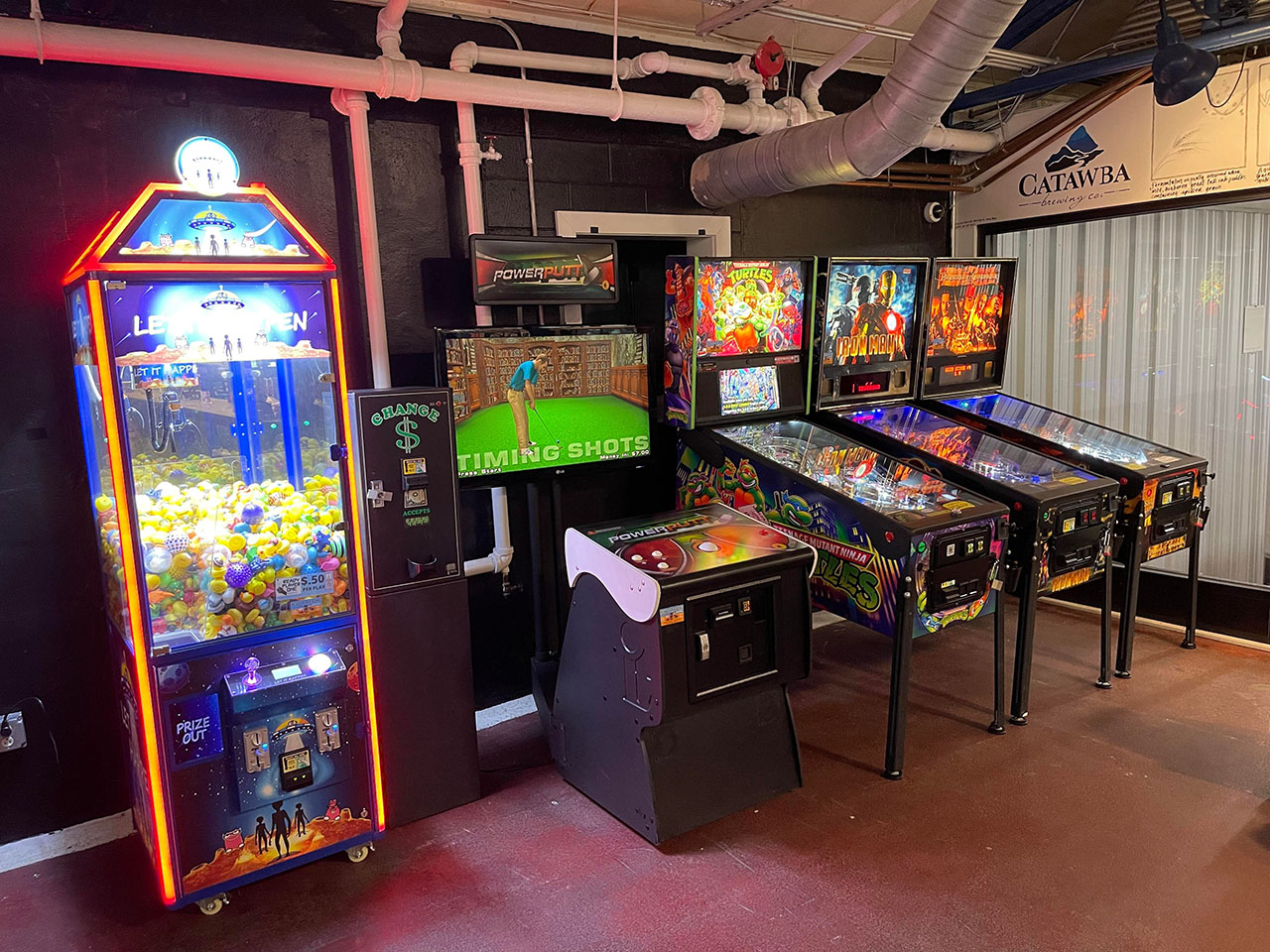 Player 1 Video Game Bar pairs all-you-can-play machines with craft